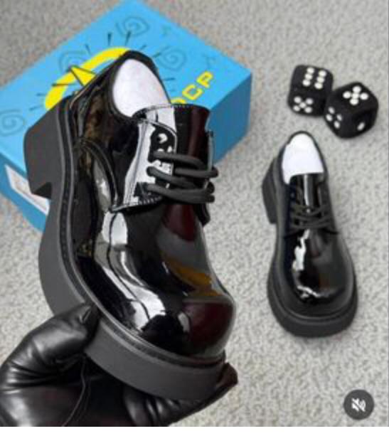 Premium quality shoe